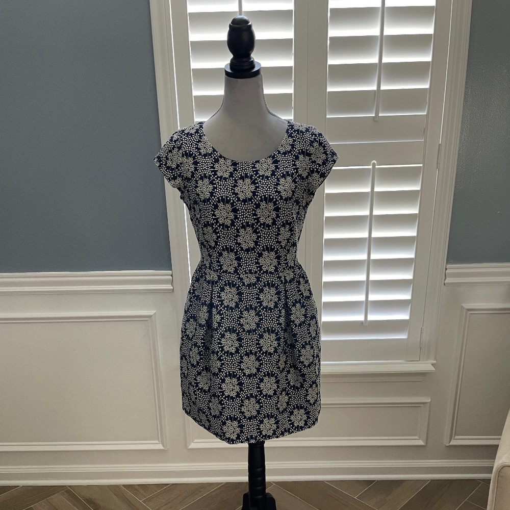 Boden Arianna Floral Jacquard Dress in Navy, 6P